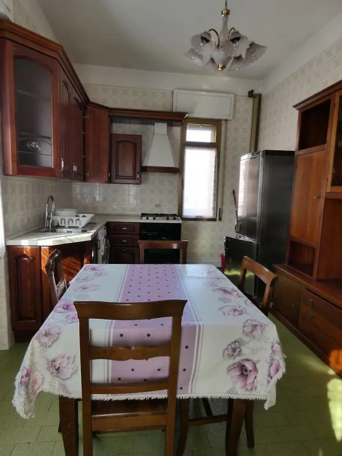 Casa Appartamenti Vacanze Maria Luisa Durello Cervo Italy