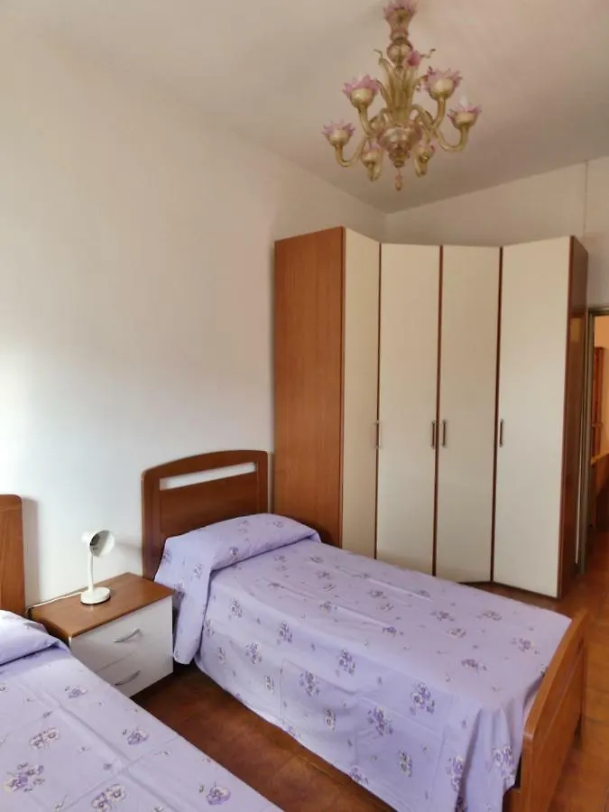 Casa Appartamenti Vacanze Maria Luisa Durello Cervo 0*,
